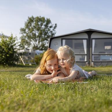 First Camp case inkl. guide